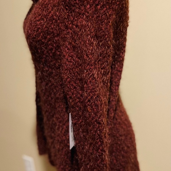 Women’s Burgundy Wine Soft Long Sleeve Cowl Neck Sweater Women’s Size M/L NEW - Picture 10 of 16